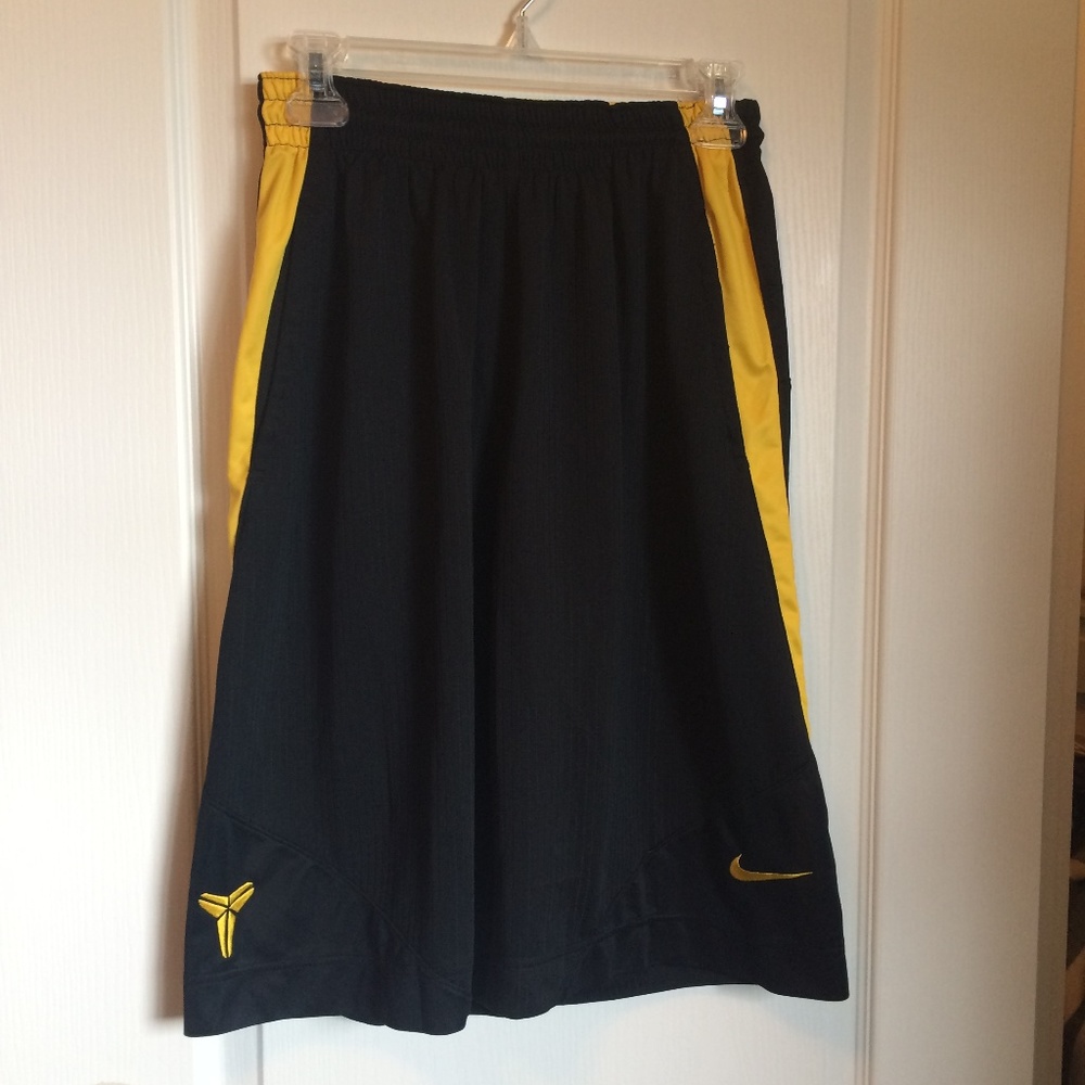 Nike basketball shorts